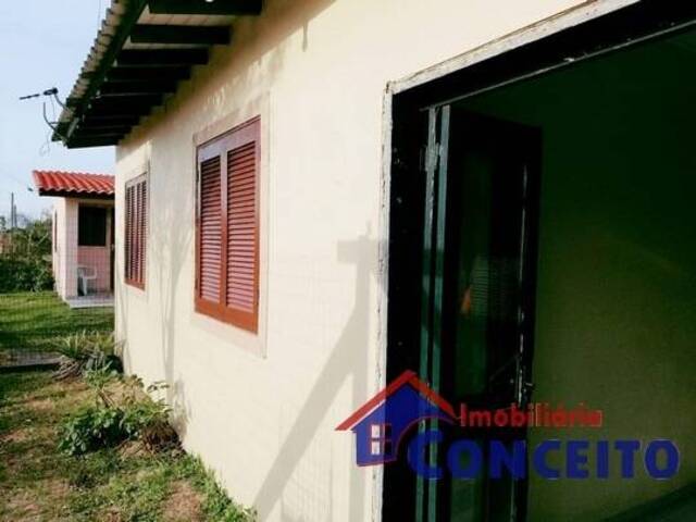 #C354 - Casa para Venda em Imbé - RS - 2