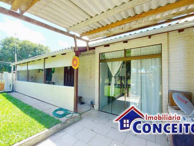 #C421 - Casa para Venda em Imbé - RS - 1
