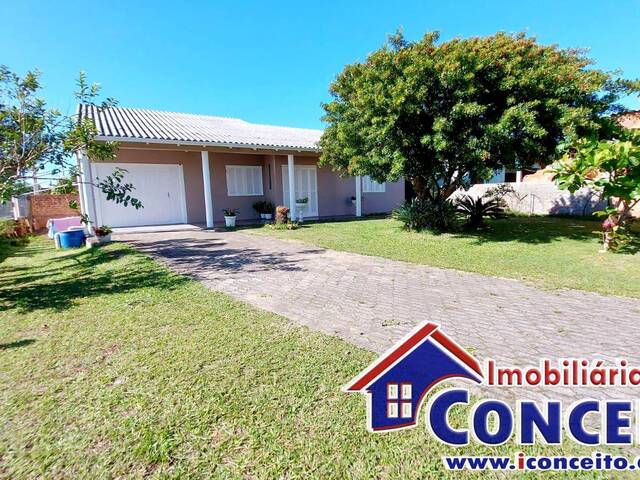 #C311 - Casa para Venda em Imbé - RS - 2