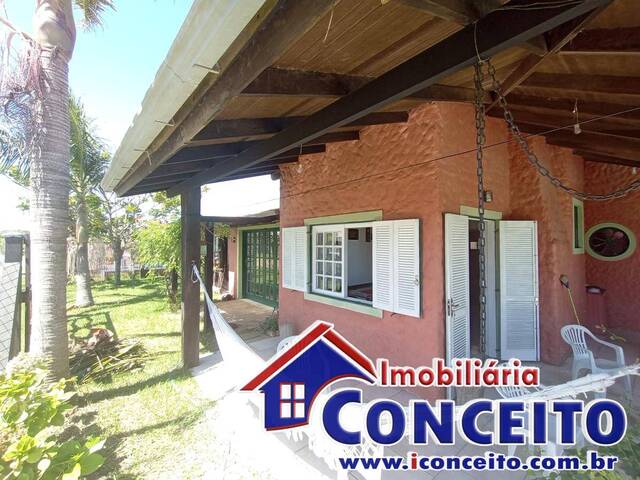 #C805 - Casa para Venda em Imbé - RS - 2