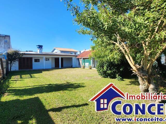 #C190 - Casa para Venda em Imbé - RS - 2