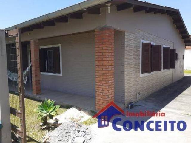 #C70 - Casa para Venda em Imbé - RS - 2