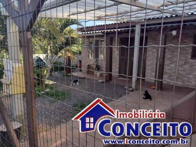 #C120 - Casa para Venda em Imbé - RS - 2