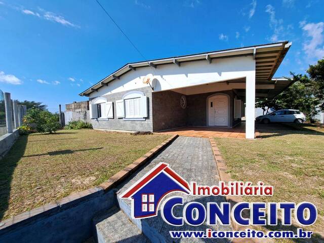 #C431 - Casa para Venda em Imbé - RS - 2
