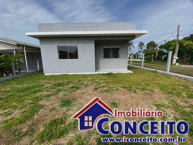 #C188 - Casa para Venda em Imbé - RS - 2