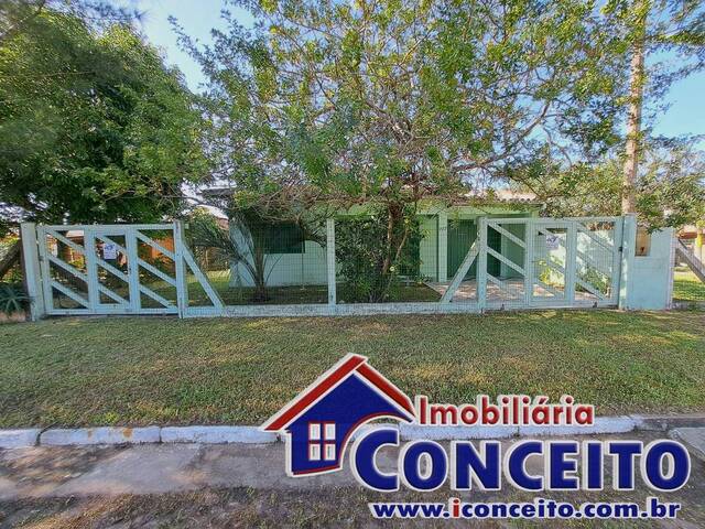 #C137 - Casa para Venda em Imbé - RS - 2