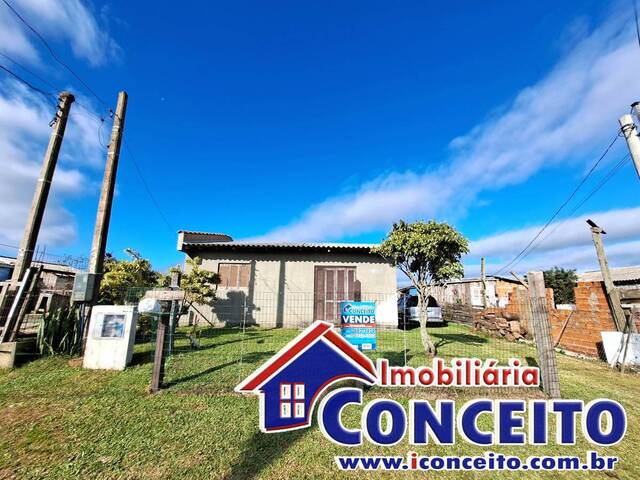 #C335 - Casa para Venda em Imbé - RS - 2