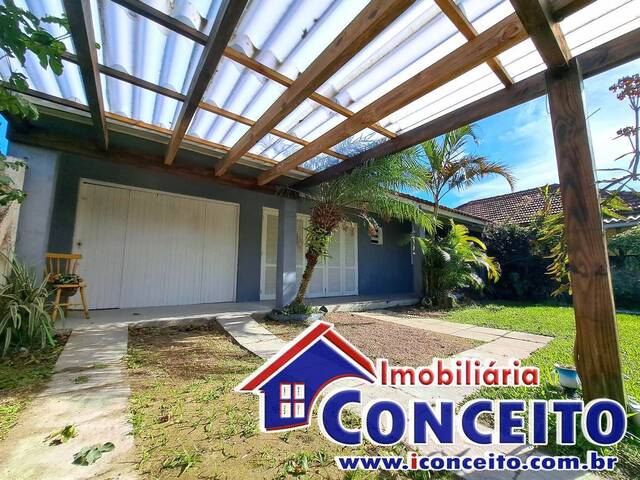 #C1057 - Casa para Venda em Imbé - RS - 2
