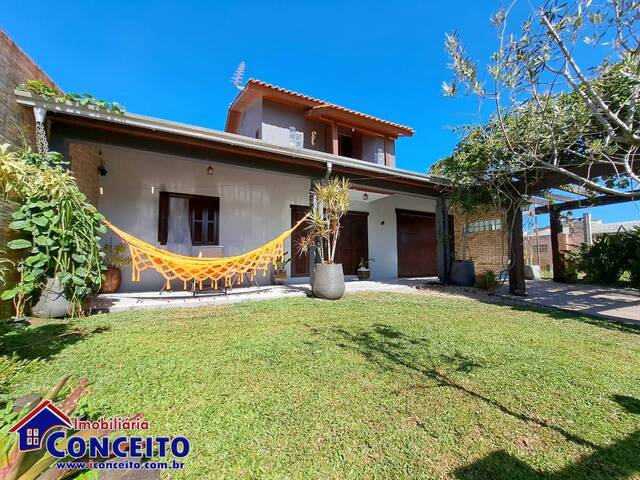 #C264 - Casa para Venda em Imbé - RS - 2