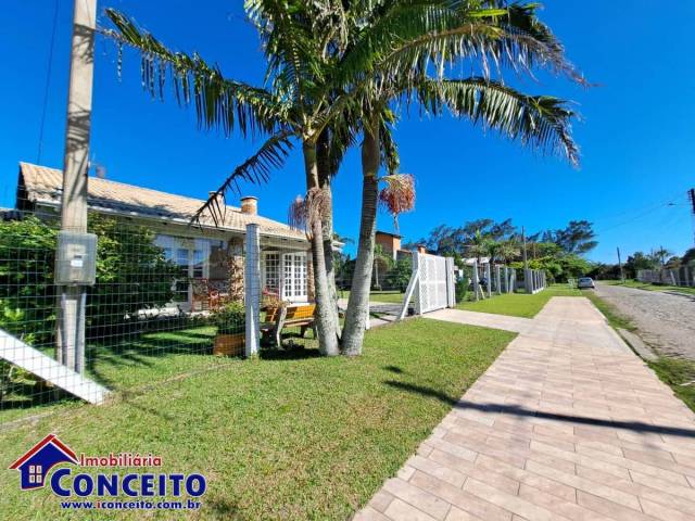 #C1008 - Casa para Venda em Imbé - RS - 2