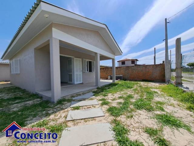 #C894 - Casa para Venda em Imbé - RS - 2