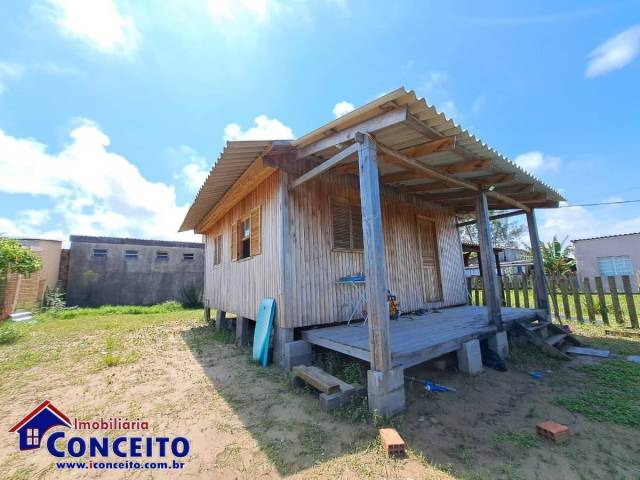 #C628 - Casa para Venda em Imbé - RS - 2