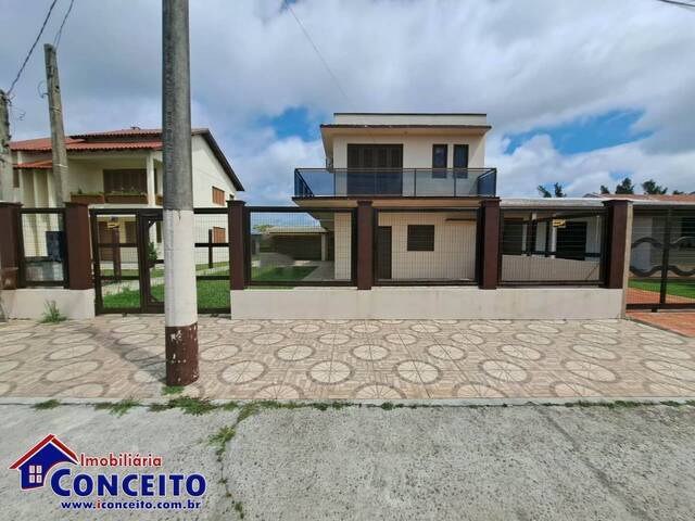 #C44 - Casa para Venda em Imbé - RS - 2