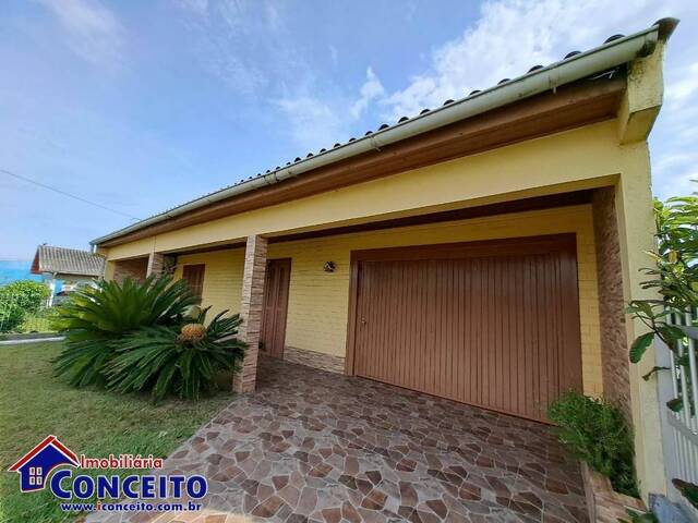 #C243 - Casa para Venda em Imbé - RS - 2