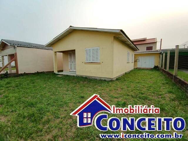 #C270 - Casa para Venda em Imbé - RS - 2