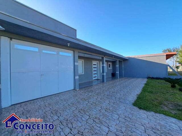 #C680 - Casa para Venda em Imbé - RS - 2