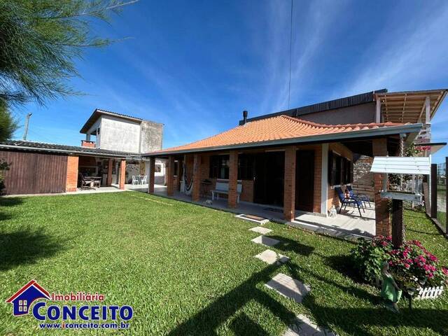 #C867 - Casa para Venda em Imbé - RS - 3