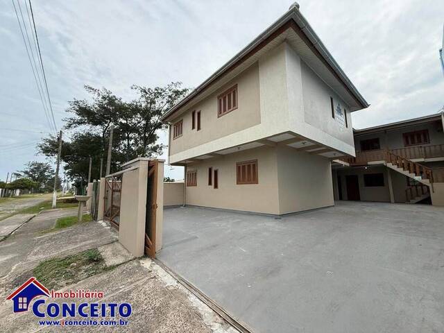 #C35 - Casa para Venda em Imbé - RS - 2