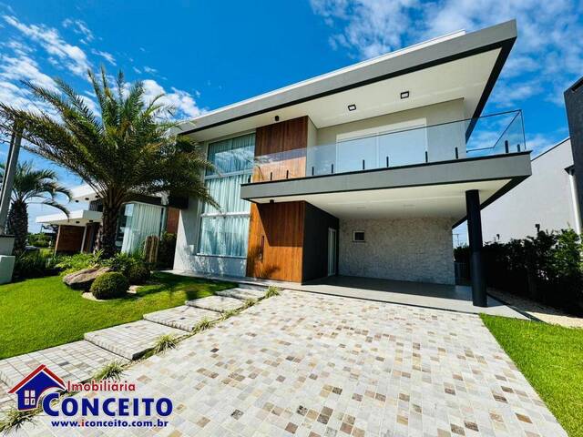 #C1096 - Casa para Venda em Tramandaí - RS - 2