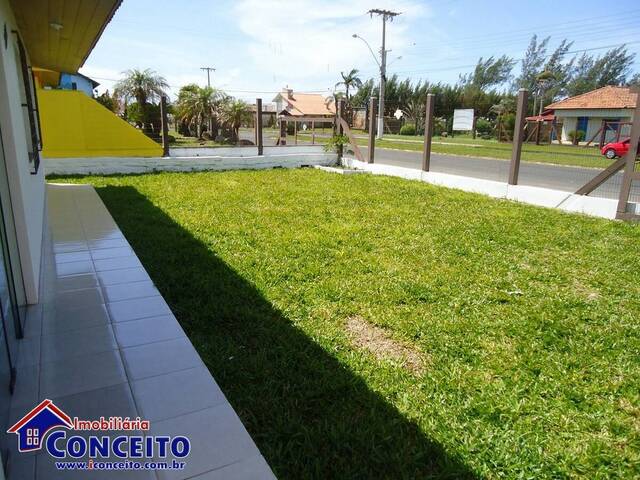 #C1052 - Casa para Venda em Tramandaí - RS - 2